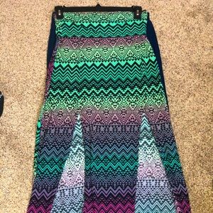 2/$10 maxi skirts